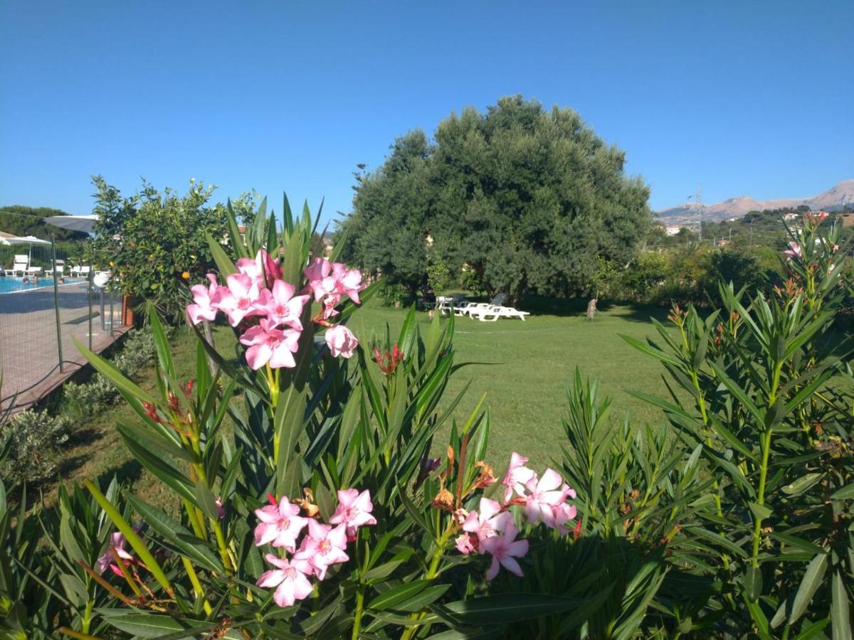 Villa Teti - Sicilia Campofelice Di Roccella Zewnętrze zdjęcie