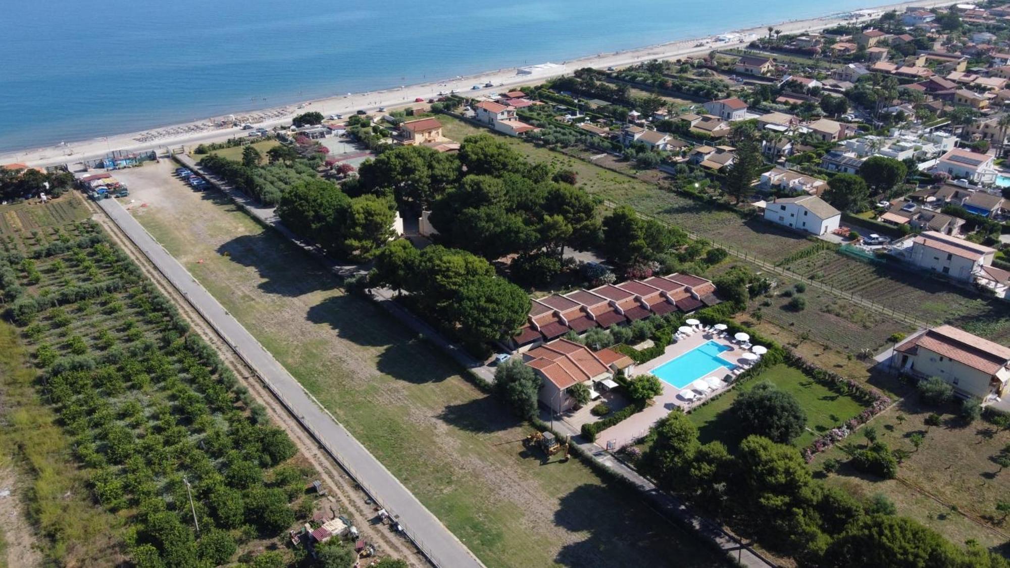 Villa Teti - Sicilia Campofelice Di Roccella Zewnętrze zdjęcie
